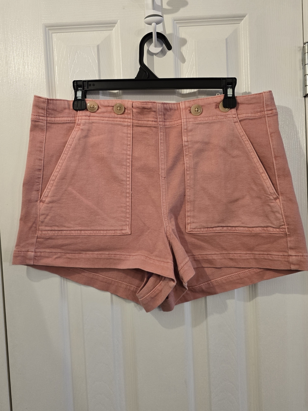 NWOT Pilcro Women’s Pink Casual Pocket Shorts - 31